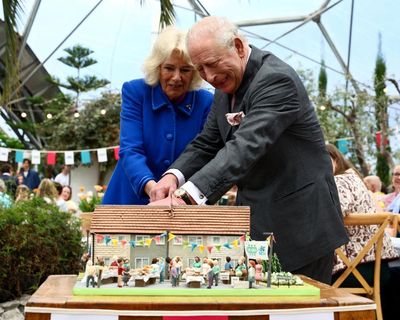 Digested week: Garrick Club confirms an actual woman has joined – the queen