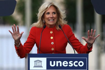 One of Jill Biden’s Secret Service agents shoots himself in the leg at the Philadelphia airport