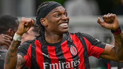 Forget Khvicha Kvaratskhelia: Five More Realistic Transfer Targets for Arsenal—Ranked