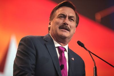 MyPillow CEO Mike Lindell Served Legal Documents During Live TV Interview