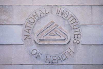 Sources: White House to propose 20 percent cut to NIH funding