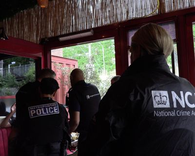 Immigration officers must treat people with respect