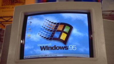 Windows 95's self-healing tricks saved Microsoft's retro OS from rogue installations — A "fix it after they break it" strategy