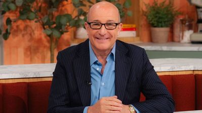 'It's the smallest thing with the biggest benefit' - Paul McKenna reveals simple tip for a positive mindset, and anyone can do it