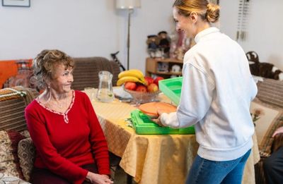 Medicare Covers Free Meal Deliveries After Hospital Stays — A Little‑Known Perk That Speeds Recovery