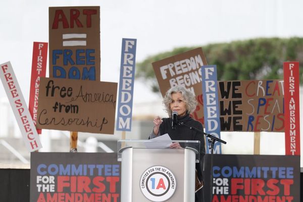 ‘Break your silence’: Jane Fonda leads rally against Trump crackdown on arts and media