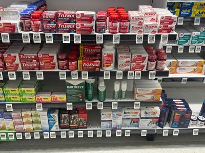 7 Over-the-Counter Medications Seniors Should Think Twice About Taking Every Day