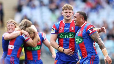 Bulldogs coach blasts 'soft' traits in loss to Knights
