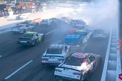Missed shift sparks race-halting pileup crash in Martinsville NASCAR race