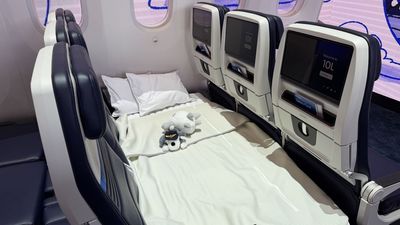 United’s Relax Row gives you more space — and eight power ports