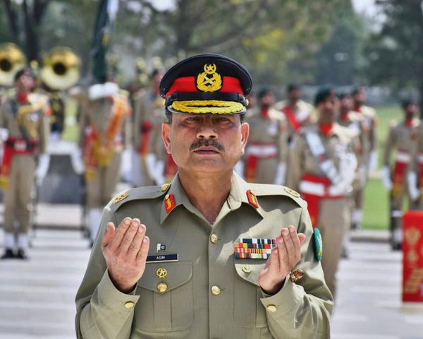 Israeli strikes and US troop buildup put Pakistan’s peacemaker role under pressure