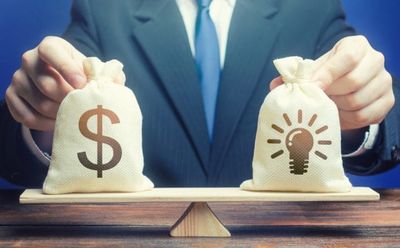 11 Financial Decisions That Seem Smart—but Experts Warn Against Them