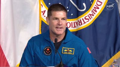 Making Canadian history: Artemis 2 astronaut Jeremy Hansen is ready for his epic moon mission
