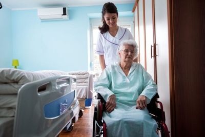10 Reasons Your Kids Are Now Opting for Nursing Homes Instead of Their Homes