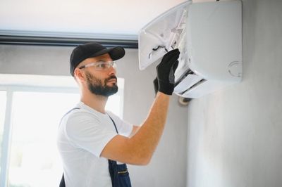 The State Program In Texas That Gives Eligible Households Free Air Conditioners and Repairs