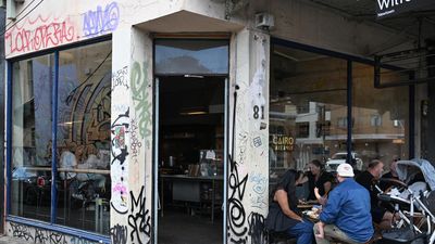 Newspaper apologises as takeaway-shop stunt resolved