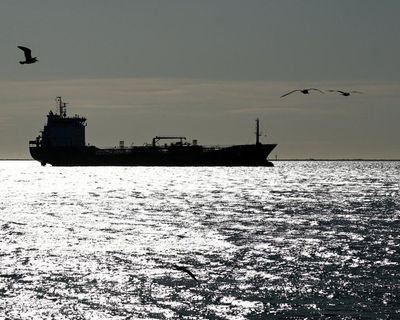 Brent crude rises after Trump says he wants to ‘take the oil’ in Iran and Yemeni Houthis launch second attack on Israel – as it happened