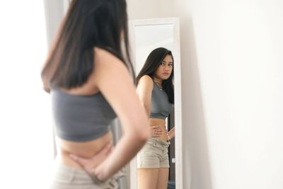 NHS warns of body dysmorphia crisis driven by social media pressure