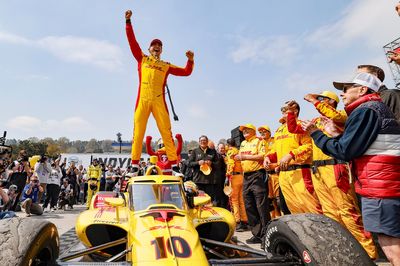 IndyCar Barber: Palou dominates again to close in on points lead