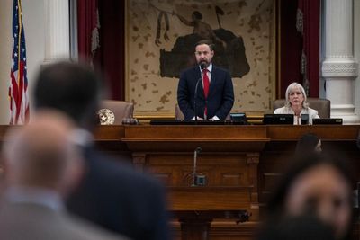 Texas house speaker directs committee to study annexing parts of New Mexico