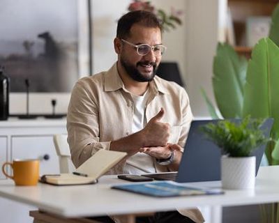 ‘Talk to us about your export ambitions’: discover how the UK government’s export credit agency helps small businesses unlock global opportunities