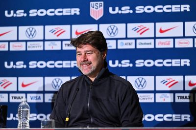 Mauricio Pochettino makes Tottenham prediction amid huge Roberto De Zerbi contract offer