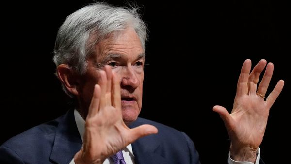 Jerome Powell says $39 trillion national debt is ‘not unsustainable,’ but warns the trajectory ‘will not end well’