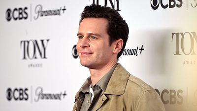 Jonathan Groff Has Ended His Run as Broadway’s Bobby Darin with a Fundraiser, and a Surprise Bidder Donated to His Cause