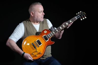 Guns N’ Roses guitar hopes to fetch £300,000 at music memorabilia auction