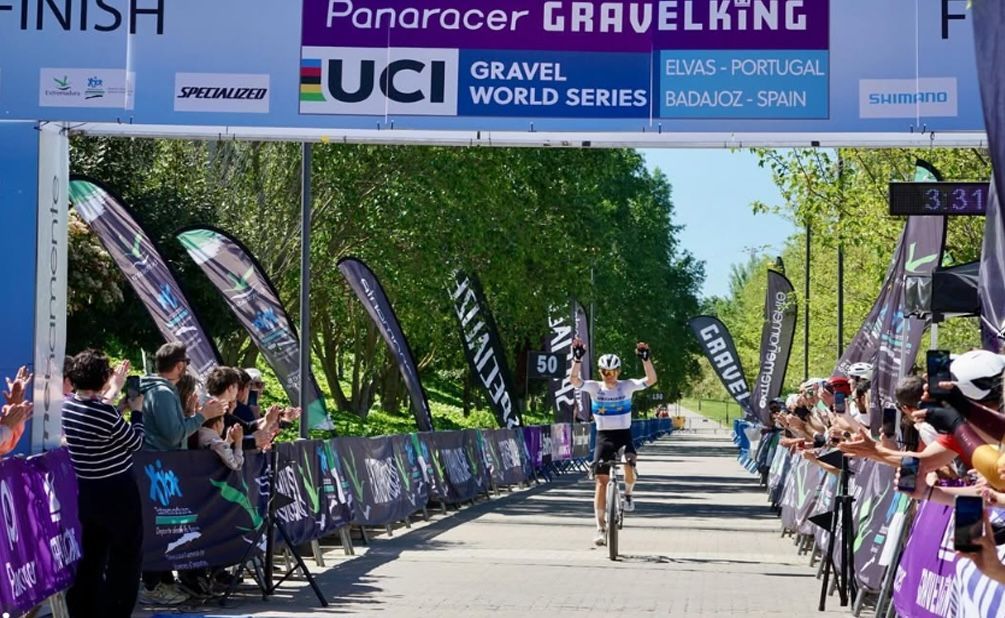 UCI Gravel World Series: Nicole Frain and Mads Würtz…