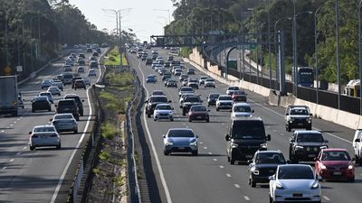 Electric car race speeds up as fuel crisis drags on