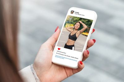 MPs call for ‘booming’ influencer industry to be officially recognised
