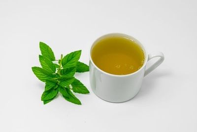 Sleep Specialists Warn: The Popular Healthy Tea That Can Disrupt Your Rest at Night