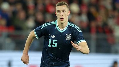 Liverpool, Real Madrid Boosted in Center Back Pursuit by New Revelation