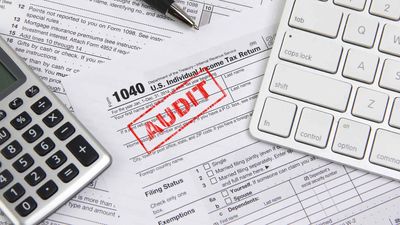 I Asked ChatGPT Which Tax Mistakes Seniors Make That Can Trigger an IRS Audit — Here’s What It Said