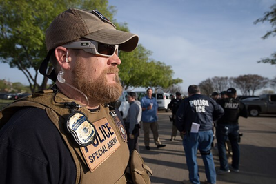ICE Agents Deployed to Marine Corps Graduation Gate in a First-Ever Immigration Status Check on Families