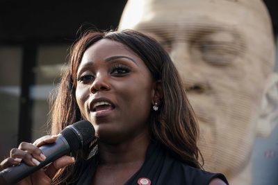 4 arrested in corruption investigation linked to NYC homeless shelter operator, AP source says