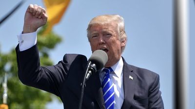 ‘So all his cabinet’: Donald Trump just openly admitted he can’t handle being around successful people