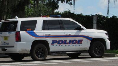 ‘Hit by a flying bag of cocaine’: Florida man literally threw his drugs back at the dealer moments before police moved in. It didn’t help either of them