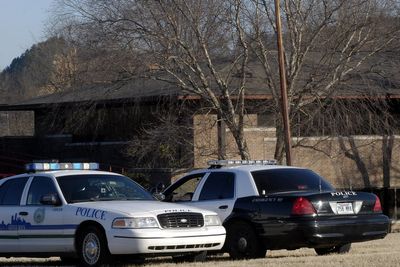 Ex-Arkansas medical board chair indicted over alleged drugging and abduction of patients