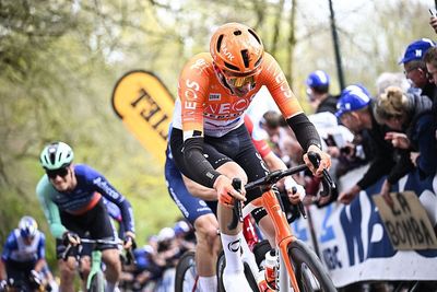 'Feel like Mike Tyson punched me in the back' – Ben Turner dusts himself off after bizarre somersault crash at In Flanders Fields