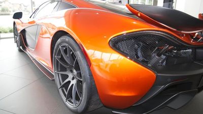 YouTuber attempted the impossible and built a $2.5 million McLaren P1 from scratch in his workshop. The only one ever built outside the factory