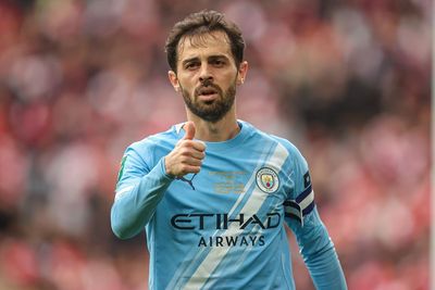 Bernardo Silva formally informs Manchester City he's leaving: report