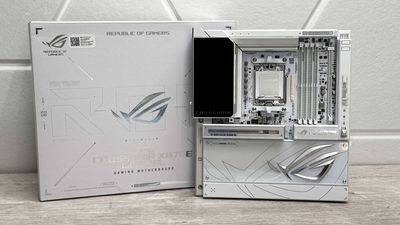 Asus ROG Crosshair X870E Glacial review