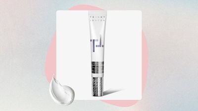 Trinny Miracle Blur has been revamped - and this new liquid formula makes lines and pores vanish