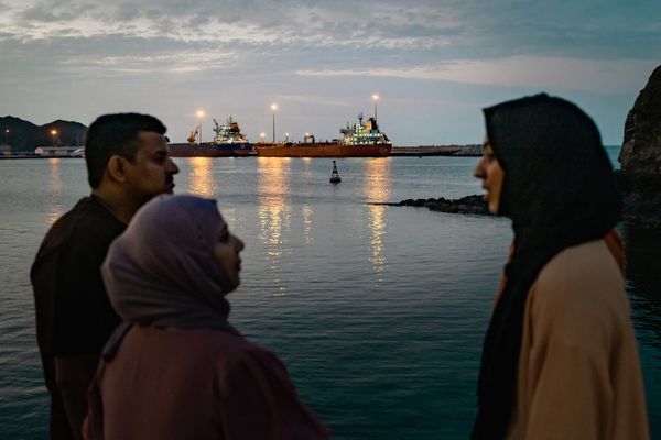 Controlling the Strait of Hormuz is the top priority in Iran and Trump may abandon it. Here’s what that would look like