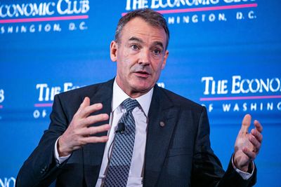 Embattled former BP CEO takes over Wyoming hyperscaler as first woman leader of Big Oil giant becomes new BP chief