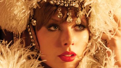 Taylor Swift Dropped A Surprise Music Video Overnight & It’s Unlike Anything She’s Released Before