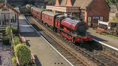 This UK ‘fish and chip train’ blends nostalgia, delicious treats and sunny seaside vibes