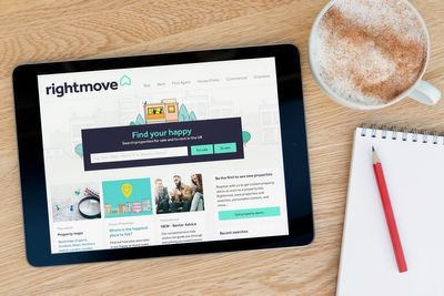 Hundreds of estate agents get behind £1.5bn legal claim against Rightmove
